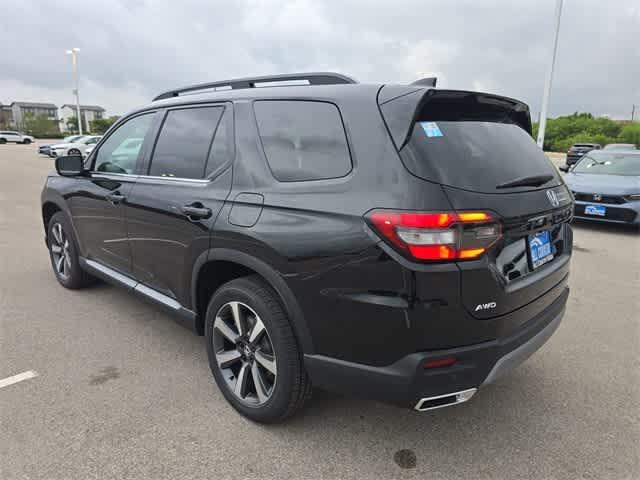 new 2025 Honda Pilot car, priced at $54,530