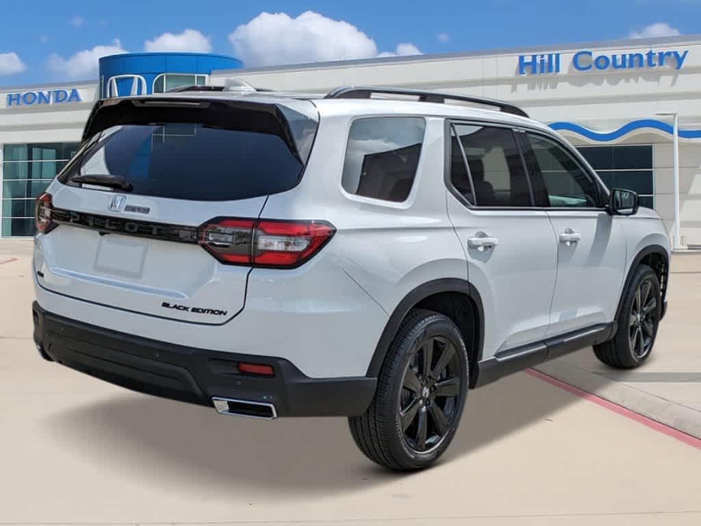 new 2025 Honda Pilot car, priced at $56,530