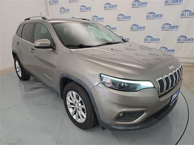 used 2019 Jeep Cherokee car, priced at $13,295