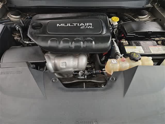 used 2019 Jeep Cherokee car, priced at $13,295
