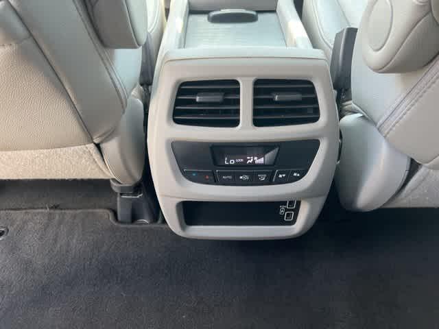 used 2021 Honda Pilot car, priced at $26,695