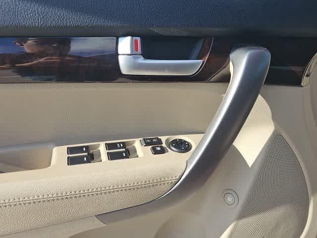 used 2015 Kia Sorento car, priced at $9,695