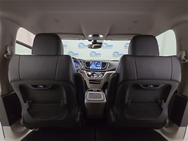 used 2022 Chrysler Pacifica car, priced at $21,395