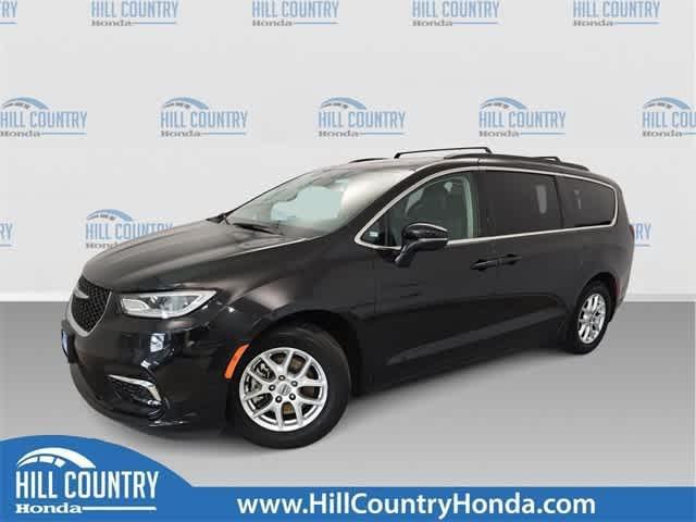 used 2022 Chrysler Pacifica car, priced at $21,395