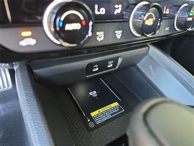 new 2025 Honda Accord Hybrid car, priced at $35,217