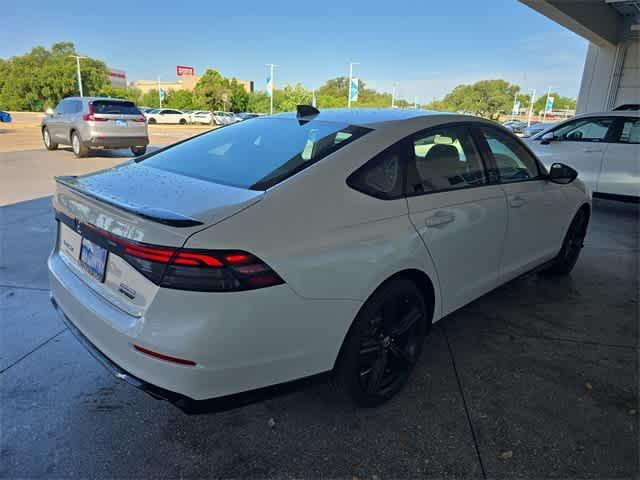 new 2025 Honda Accord Hybrid car, priced at $35,217