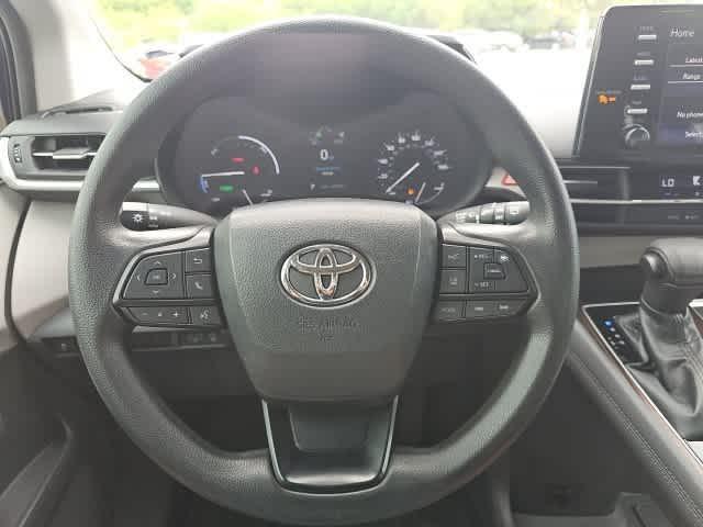 used 2022 Toyota Sienna car, priced at $35,295
