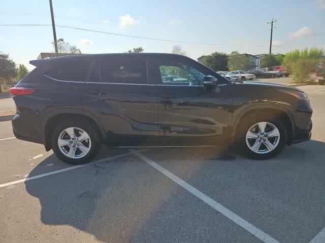 used 2023 Toyota Highlander car, priced at $26,195