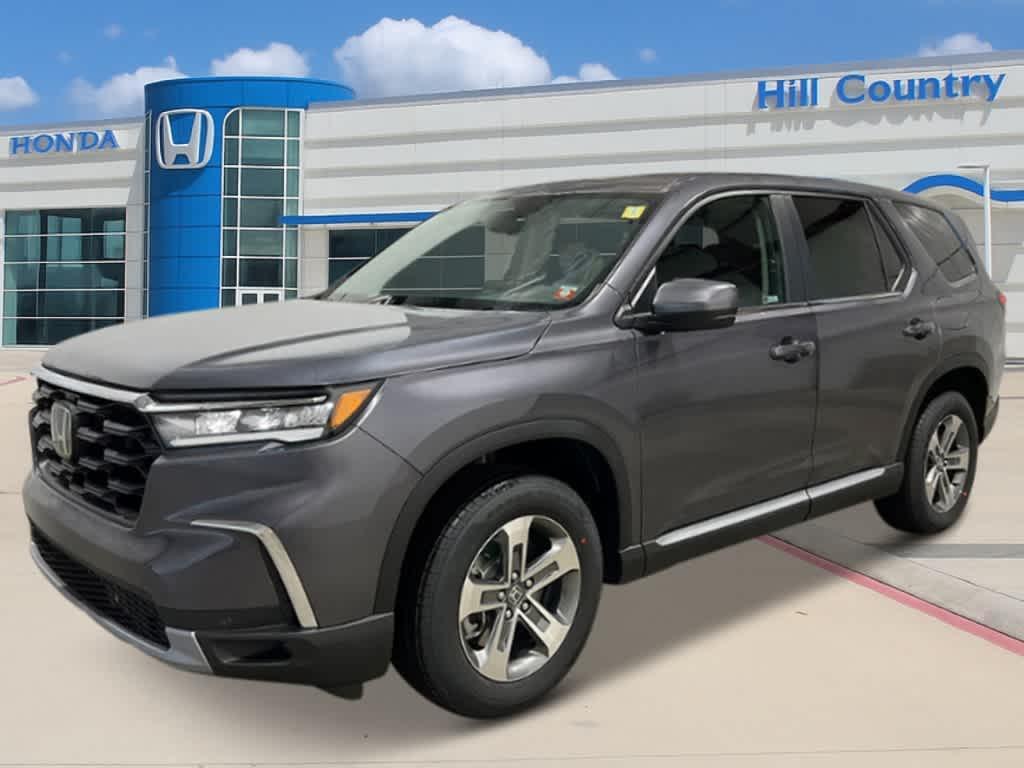 new 2025 Honda Pilot car, priced at $44,368