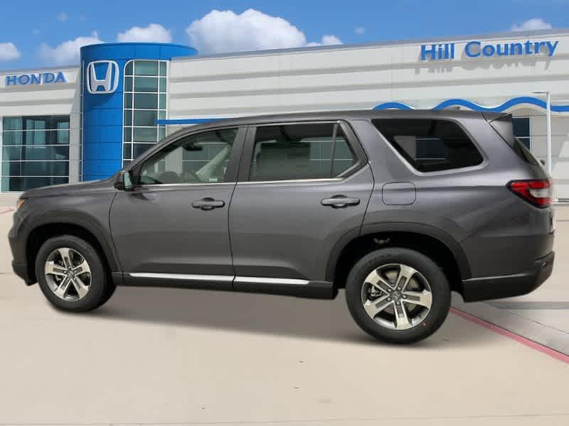 new 2025 Honda Pilot car, priced at $44,368