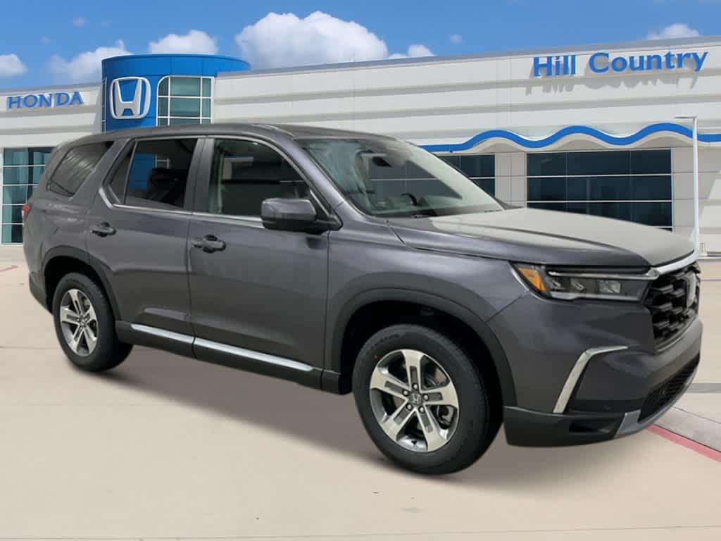 new 2025 Honda Pilot car, priced at $44,368