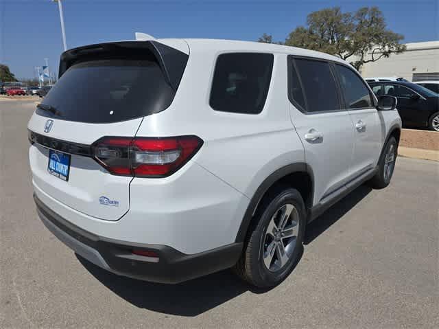 new 2025 Honda Pilot car, priced at $43,451
