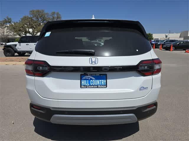 new 2025 Honda Pilot car, priced at $43,451