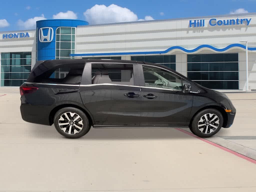 new 2025 Honda Odyssey car, priced at $41,552