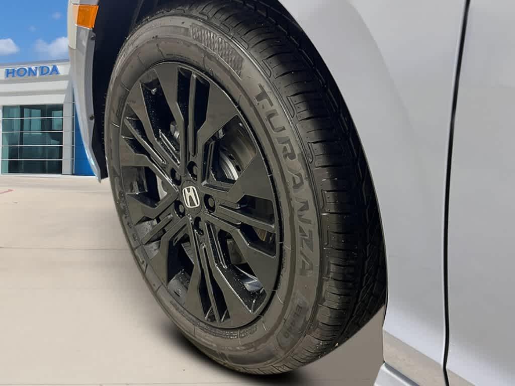 new 2026 Honda Odyssey car, priced at $42,969