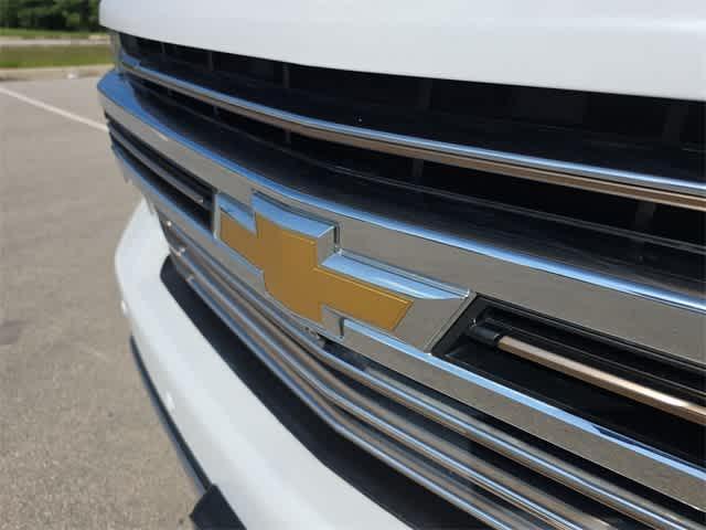used 2021 Chevrolet Silverado 1500 car, priced at $38,995