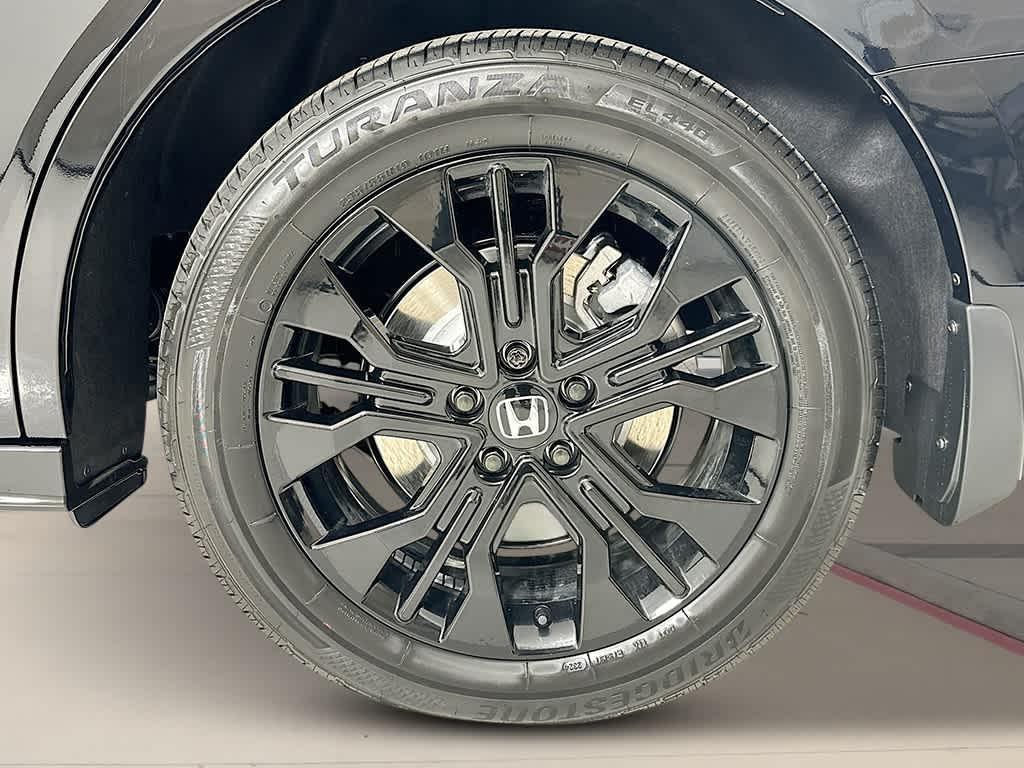 new 2026 Honda Odyssey car, priced at $42,269