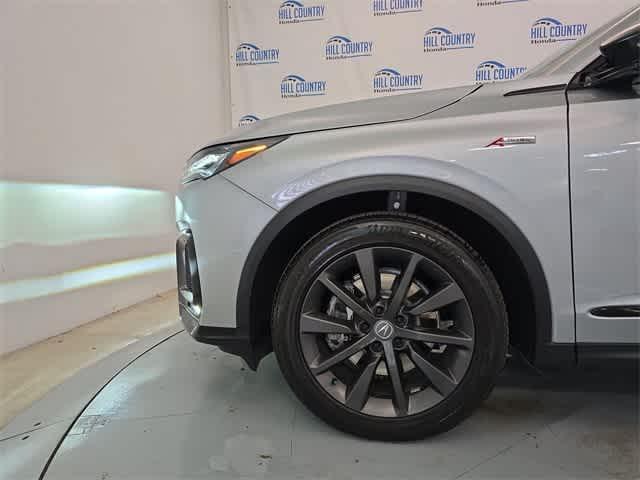 used 2025 Acura MDX car, priced at $55,695