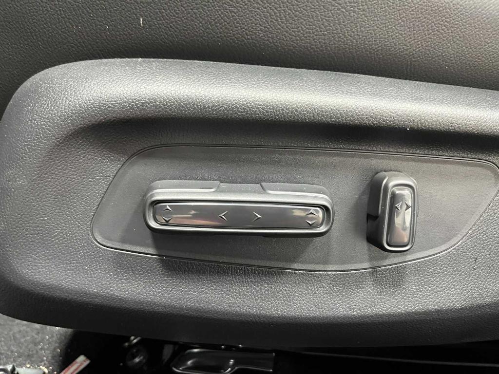 new 2025 Honda Civic Hybrid car, priced at $31,194