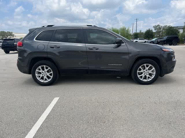 used 2016 Jeep Cherokee car, priced at $9,745