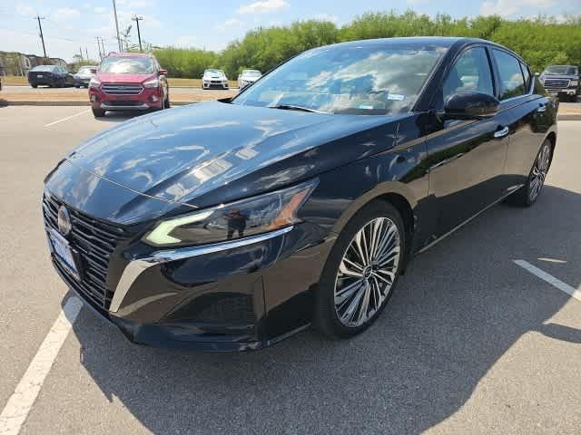 used 2023 Nissan Altima car, priced at $21,195