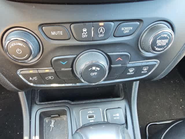 used 2020 Jeep Cherokee car, priced at $17,695