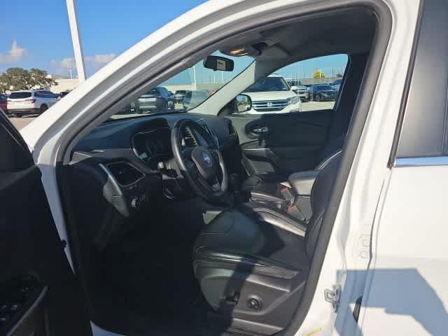 used 2020 Jeep Cherokee car, priced at $17,695