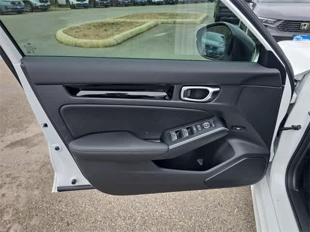 new 2025 Honda Civic Hybrid car, priced at $31,653