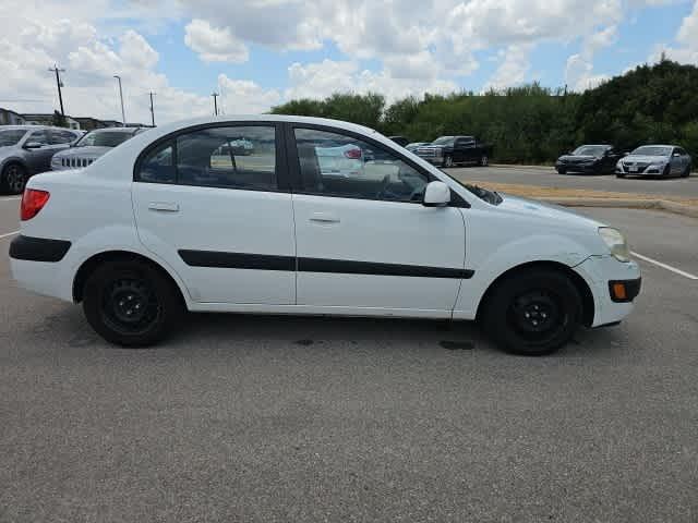 used 2009 Kia Rio car, priced at $3,095