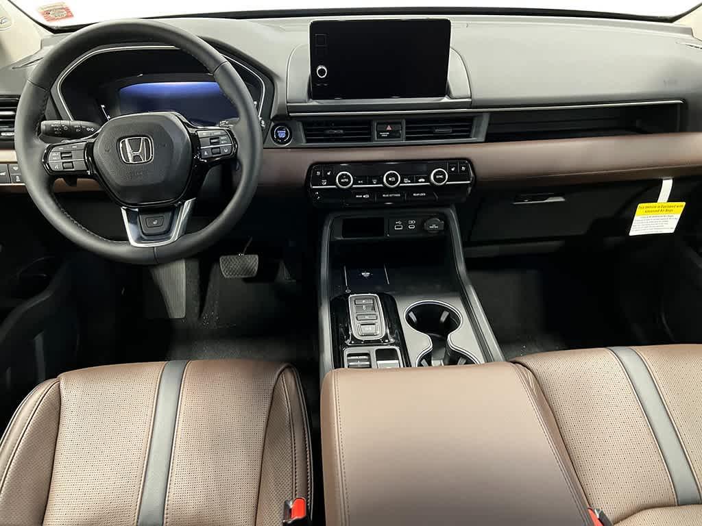 new 2025 Honda Pilot car, priced at $54,030