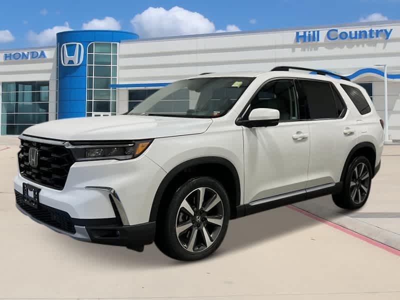 new 2025 Honda Pilot car, priced at $54,030