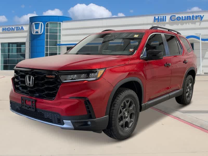 new 2025 Honda Pilot car, priced at $51,350