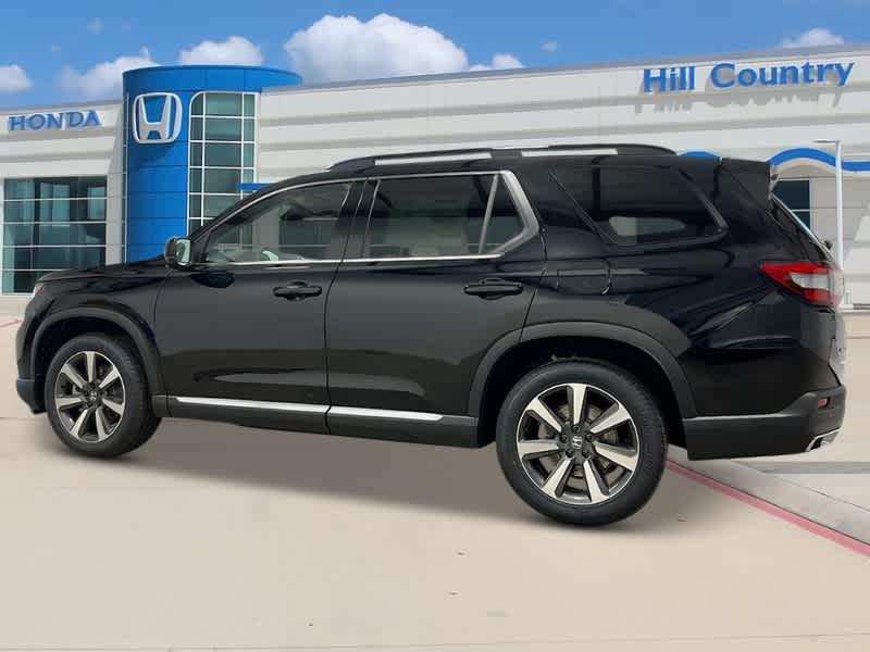 new 2025 Honda Pilot car, priced at $54,575
