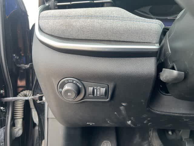used 2022 Jeep Compass car, priced at $20,495