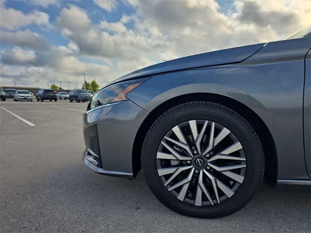 used 2023 Nissan Altima car, priced at $16,645
