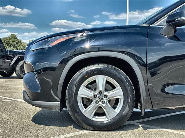 used 2023 Toyota Highlander car, priced at $26,295