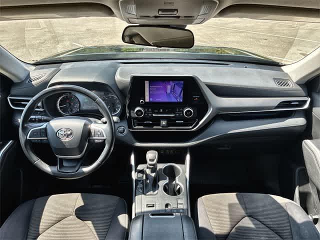 used 2023 Toyota Highlander car, priced at $26,295