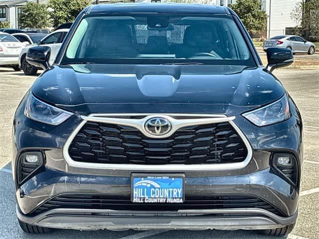used 2023 Toyota Highlander car, priced at $26,295