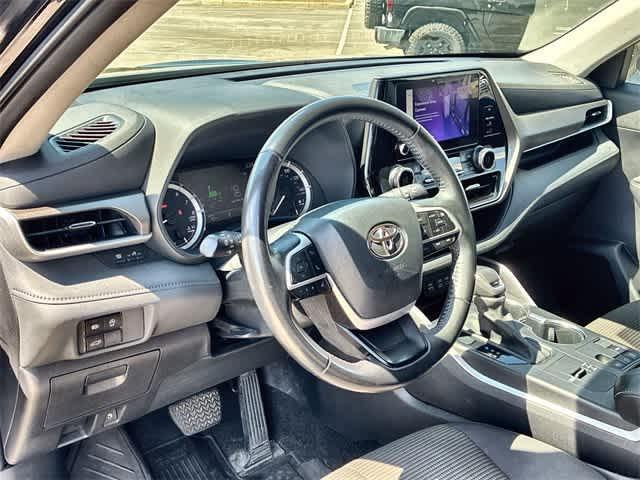 used 2023 Toyota Highlander car, priced at $26,295