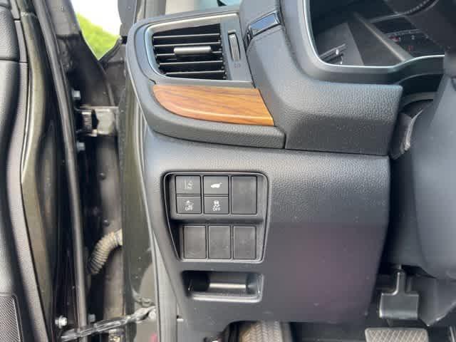 used 2018 Honda CR-V car, priced at $15,000