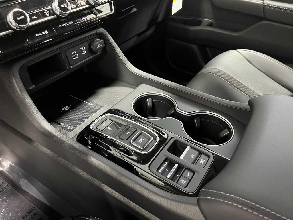 new 2025 Honda Pilot car, priced at $49,403