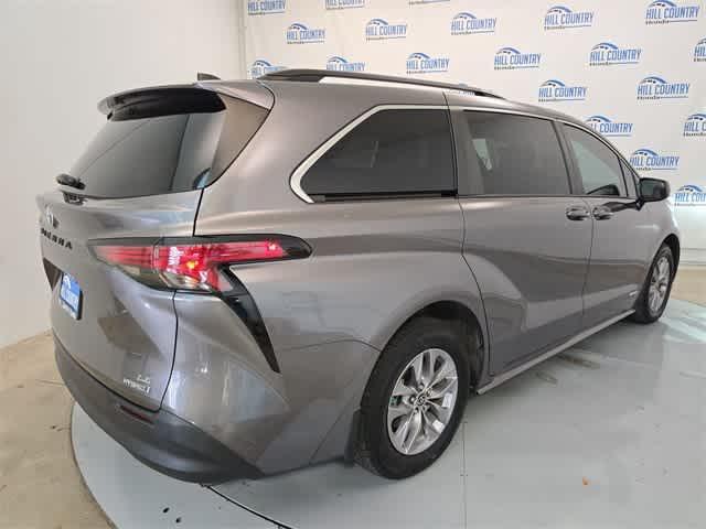 used 2021 Toyota Sienna car, priced at $30,395