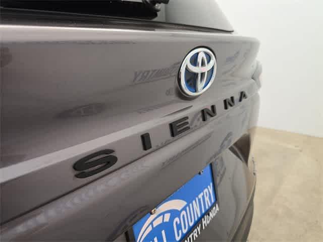 used 2021 Toyota Sienna car, priced at $30,395