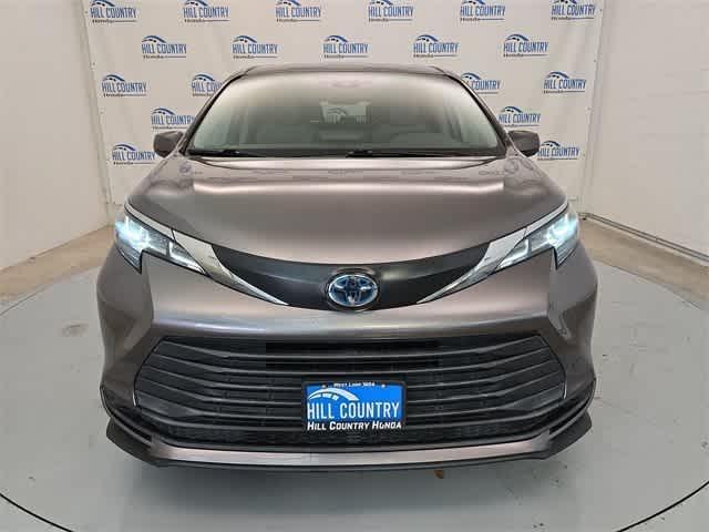 used 2021 Toyota Sienna car, priced at $30,395