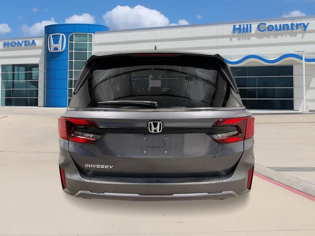 new 2026 Honda Odyssey car, priced at $41,937