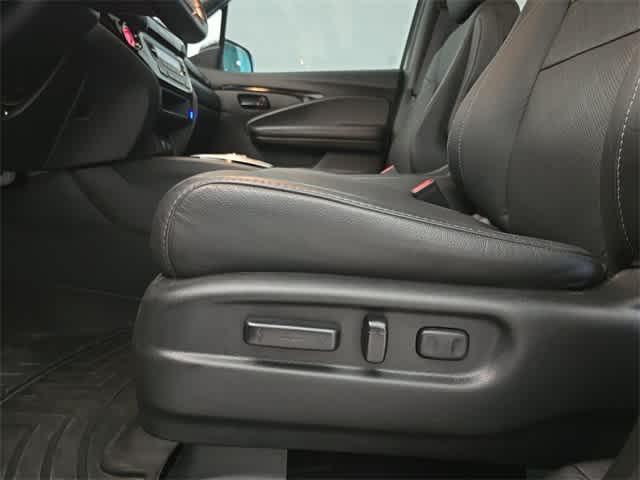 used 2023 Honda Passport car, priced at $32,695
