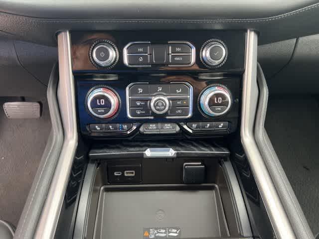 used 2022 GMC Yukon car, priced at $52,895