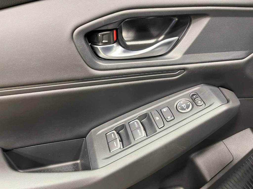 new 2025 Honda Accord car, priced at $28,644