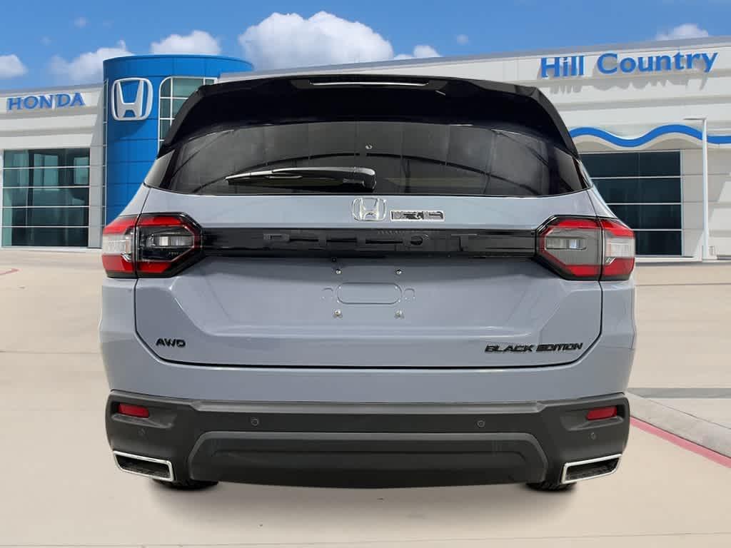 new 2025 Honda Pilot car, priced at $55,530