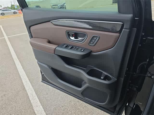new 2025 Honda Pilot car, priced at $53,530